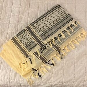 Cream and Black Patterned Scarf